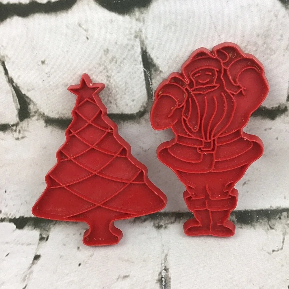 Vintage Tupperware Red Cookie Cutters Turkey Pumpkin‎ Bunny Santa Lot Of 8